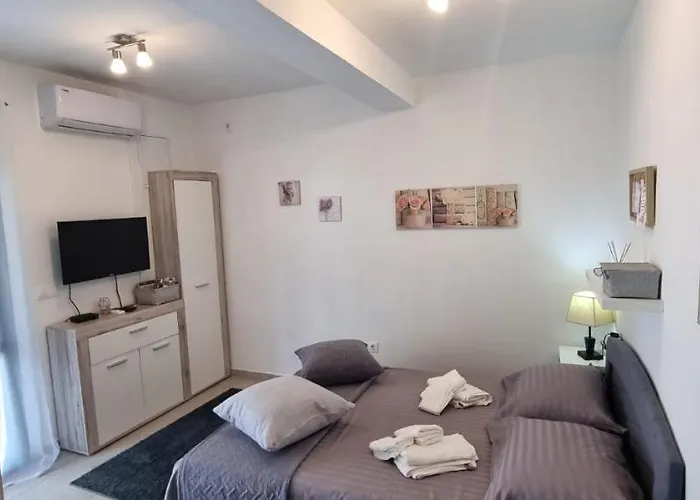 アパート Stura 1 *